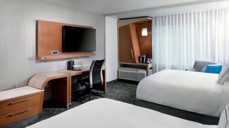Courtyard Houston Intercontinental Arpt Room
