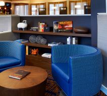 Courtyard Chicago Arlington Heights Lobby