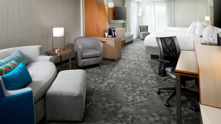 Courtyard Houston Intercontinental Arpt Suite