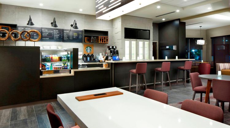 Courtyard Houston Intercontinental Arpt Restaurant
