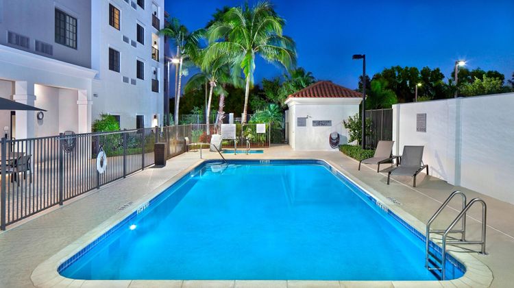 Courtyard Stuart Pool
