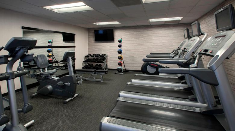 <b>Courtyard by Marriott Chicago Naperville Health Club</b>. Images powered by <a href="https://www.leonardoworldwide.com/" title="Leonardo Worldwide" target="_blank">Leonardo</a>.
