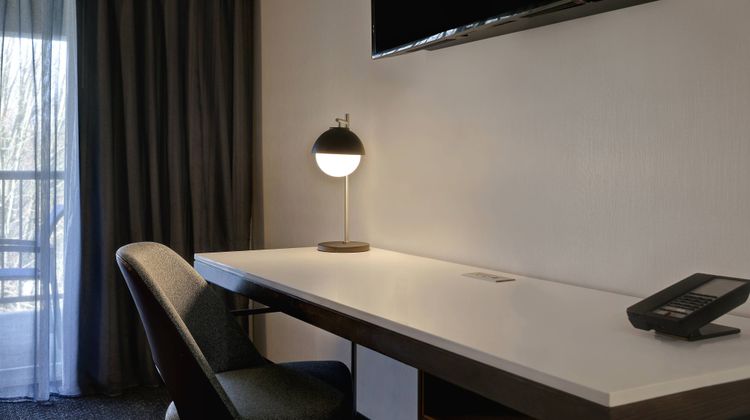 Courtyard by Marriott Portland SE Suite
