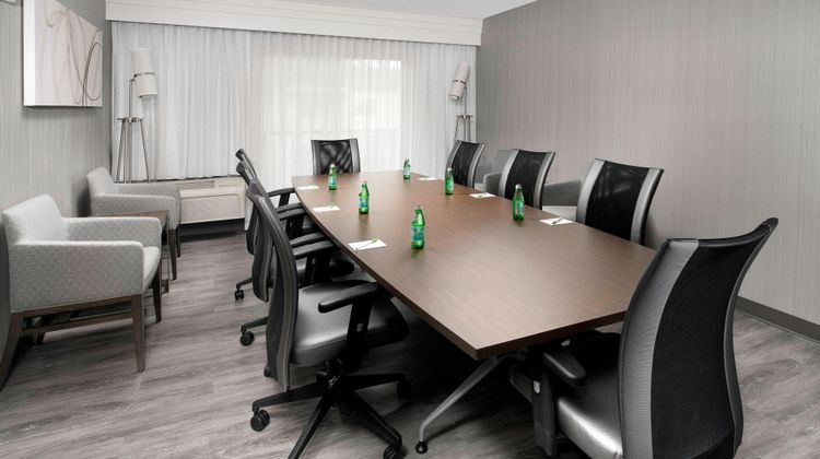 Courtyard Marriott Hillsboro Suite