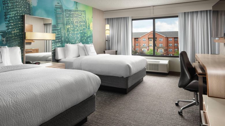 <b>Courtyard Indianapolis at the Capitol Room</b>. Images powered by <a href="https://www.leonardoworldwide.com/" title="Leonardo Worldwide" target="_blank">Leonardo</a>.