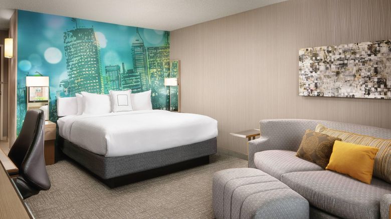 <b>Courtyard Indianapolis at the Capitol Room</b>. Images powered by <a href="https://www.leonardoworldwide.com/" title="Leonardo Worldwide" target="_blank">Leonardo</a>.