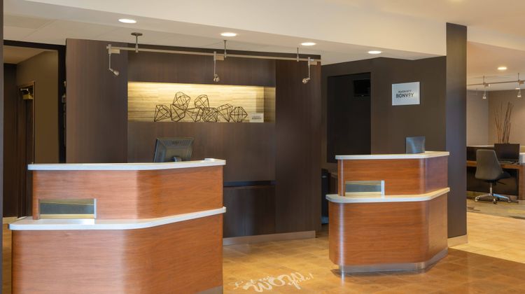 Courtyard Chicago Wood Dale/Itasca Lobby