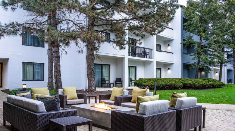 <b>Courtyard Chicago Wood Dale/Itasca Exterior</b>. Images powered by <a href="https://www.leonardoworldwide.com/" title="Leonardo Worldwide" target="_blank">Leonardo</a>.