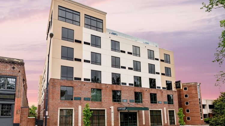Courtyard Winston Salem Downtown Exterior