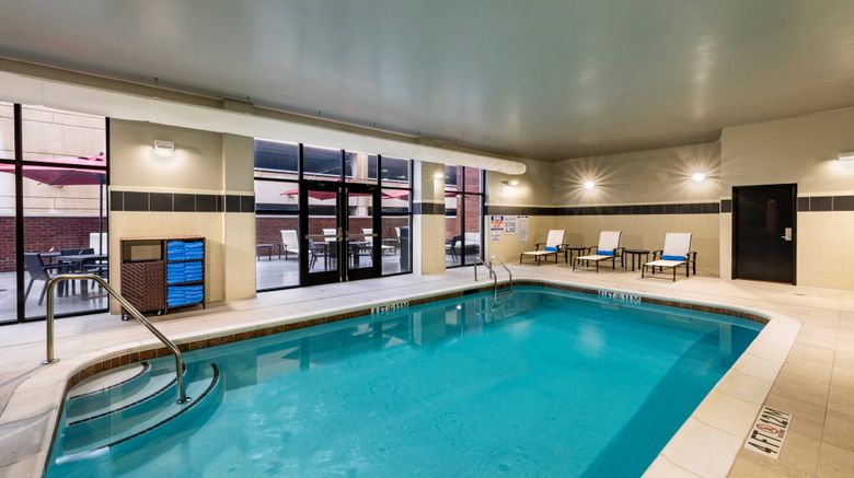 <b>Courtyard Winston Salem Downtown Pool</b>. Images powered by <a href="https://www.leonardoworldwide.com/" title="Leonardo Worldwide" target="_blank">Leonardo</a>.