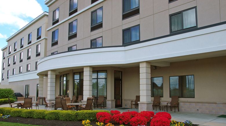 <b>Courtyard Republic Arpt Long Island Exterior</b>. Images powered by <a href="https://www.leonardoworldwide.com/" title="Leonardo Worldwide" target="_blank">Leonardo</a>.