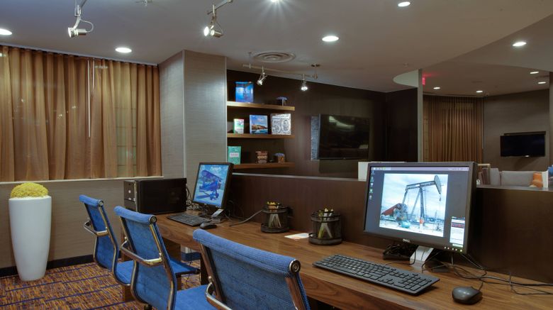 <b>Courtyard Republic Arpt Long Island Other</b>. Images powered by <a href="https://www.leonardoworldwide.com/" title="Leonardo Worldwide" target="_blank">Leonardo</a>.