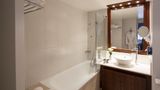 Residhome Appart Hotel Courbevoie Room
