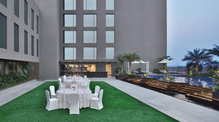Courtyard by Marriott Siliguri Pool