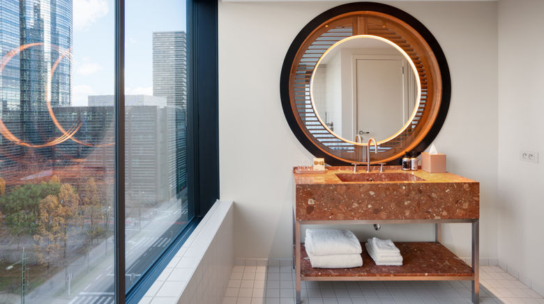 <b>The Standard Brussels Room</b>. Images powered by <a href="https://www.leonardoworldwide.com/" title="Leonardo Worldwide" target="_blank">Leonardo</a>.