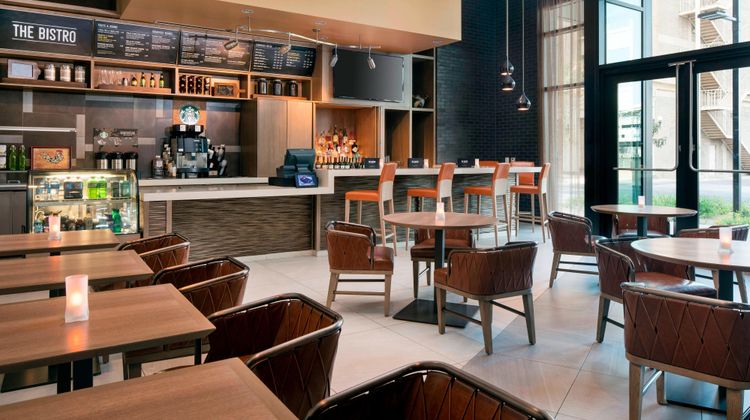Courtyard by Marriott Phoenix Downtown Restaurant