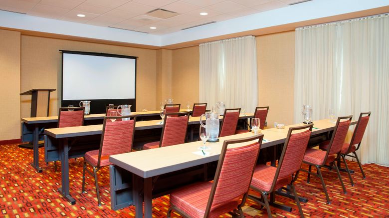 <b>Courtyard by Marriott Peoria Downtown Meeting</b>. Images powered by <a href="https://www.leonardoworldwide.com/" title="Leonardo Worldwide" target="_blank">Leonardo</a>.