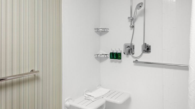 <b>Courtyard East Lansing Okemos Room</b>. Images powered by <a href="https://www.leonardoworldwide.com/" title="Leonardo Worldwide" target="_blank">Leonardo</a>.