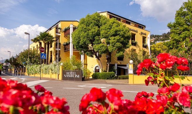 Santoni Freestyle Hotel-Torbole Exterior