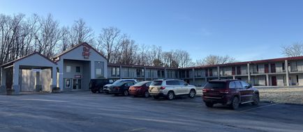 HomeTowne Studios Hagerstown Exterior