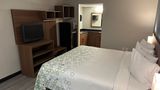 HomeTowne Studios Hagerstown Room