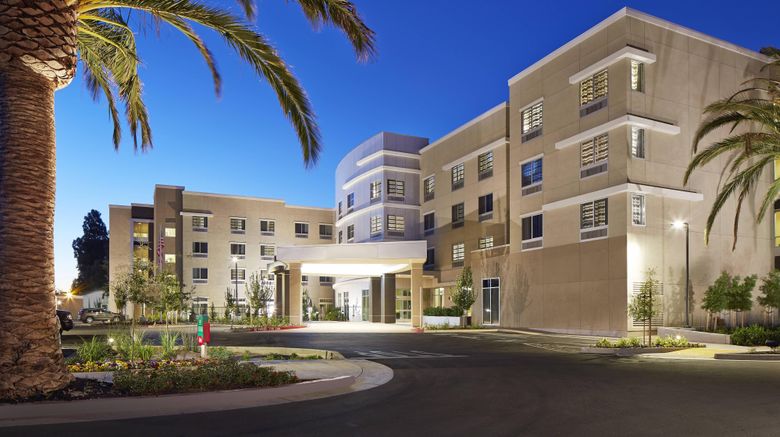 <b>Courtyard Sunnyvale Silicon Valley Exterior</b>. Images powered by <a href="https://www.leonardoworldwide.com/" title="Leonardo Worldwide" target="_blank">Leonardo</a>.