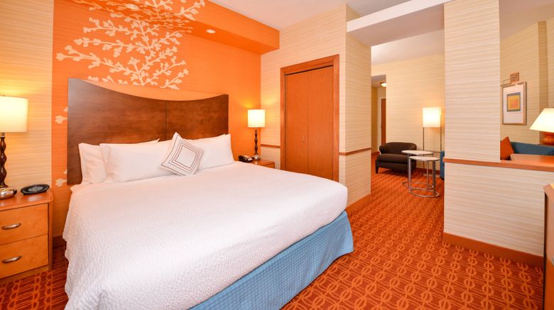 <b>Fairfield Inn & Suites White Marsh Suite</b>. Images powered by <a href="https://www.leonardoworldwide.com/" title="Leonardo Worldwide" target="_blank">Leonardo</a>.