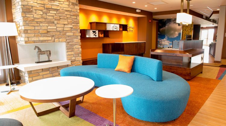Fairfield Inn & Suites Anderson Lobby