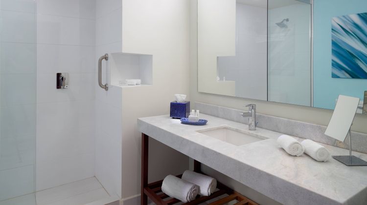 Courtyard by Marriott Queretaro Room