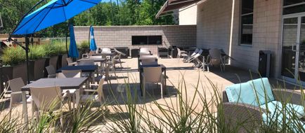 Courtyard Montreal West Island/Baie D'Ur Exterior