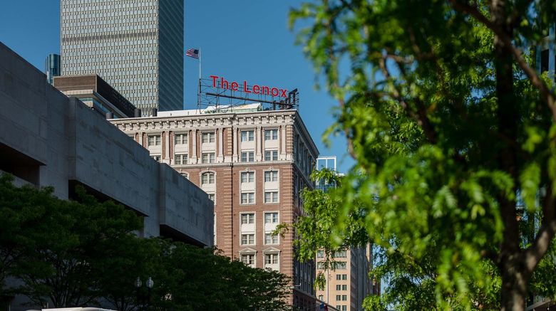 <b>The Lenox Exterior</b>. Images powered by <a href="https://www.leonardoworldwide.com/" title="Leonardo Worldwide" target="_blank">Leonardo</a>.