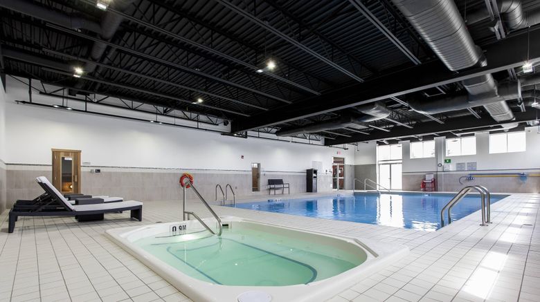 <b>Courtyard Montreal West Island/Baie D'Ur Pool</b>. Images powered by <a href="https://www.leonardoworldwide.com/" title="Leonardo Worldwide" target="_blank">Leonardo</a>.