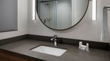 Fairfield Inn & Suites Williamstown Room