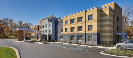 Fairfield Inn & Suites Albany Airport Exterior