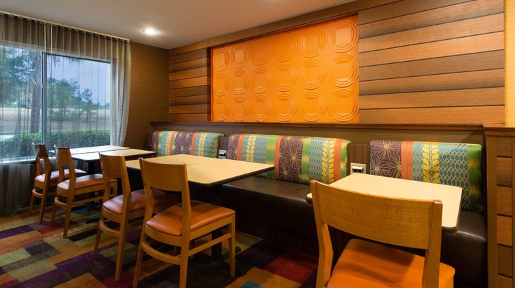 Fairfield Inn by Marriott Orangeburg Restaurant