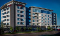 Courtyard Winnipeg Airport