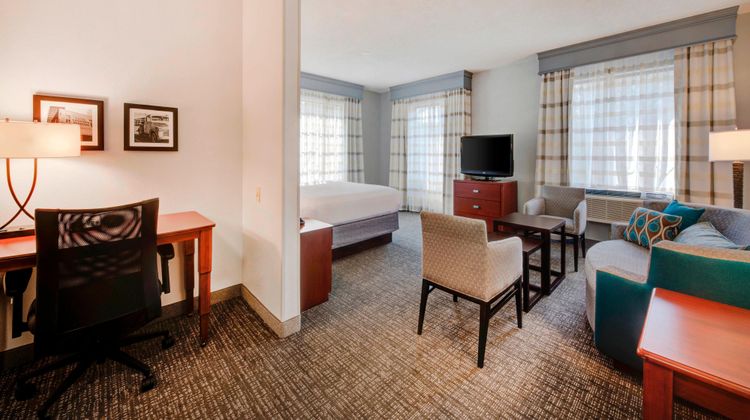 Courtyard Raleigh Crabtree Valley Suite