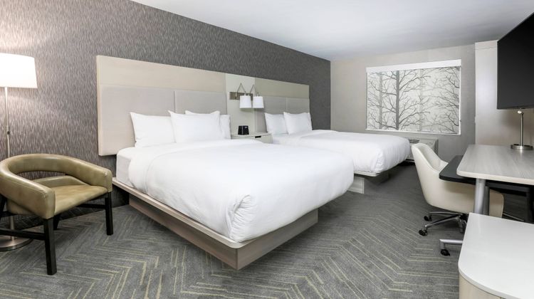Fairfield Inn & Suites Amarillo Downtown Room