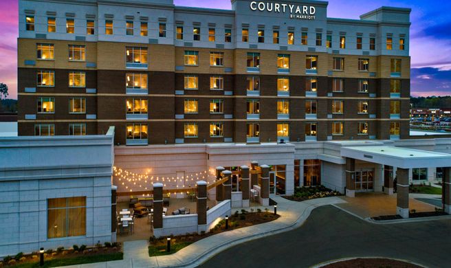 Courtyard Raleigh Cary/Parkside Town Com Exterior