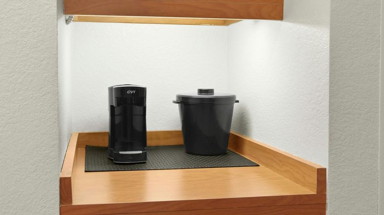 <b>Fairfield Inn & Suites Bedford Suite</b>. Images powered by <a href="https://www.leonardoworldwide.com/" title="Leonardo Worldwide" target="_blank">Leonardo</a>.
