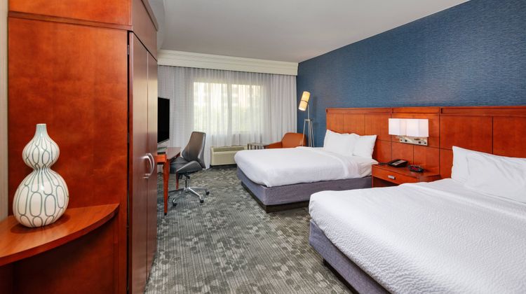 Courtyard Santa Ana Orange County Room