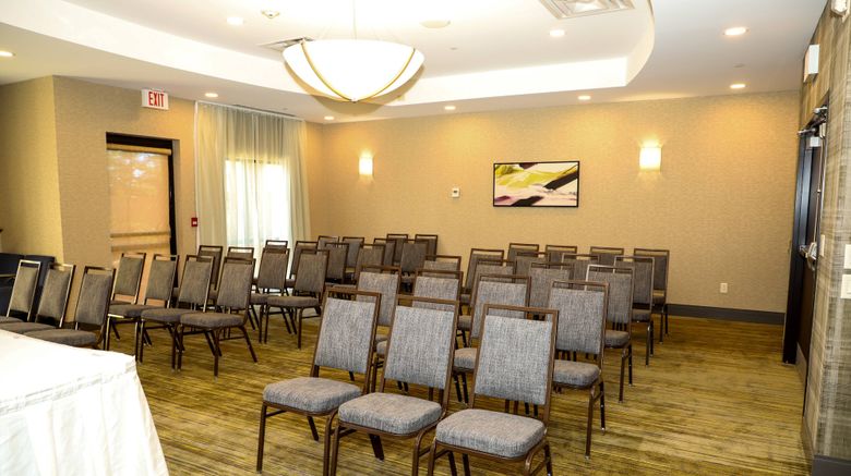<b>Courtyard Toronto Brampton Meeting</b>. Images powered by <a href="https://www.leonardoworldwide.com/" title="Leonardo Worldwide" target="_blank">Leonardo</a>.
