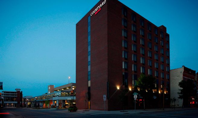 Courtyard by Marriott St Cloud Exterior