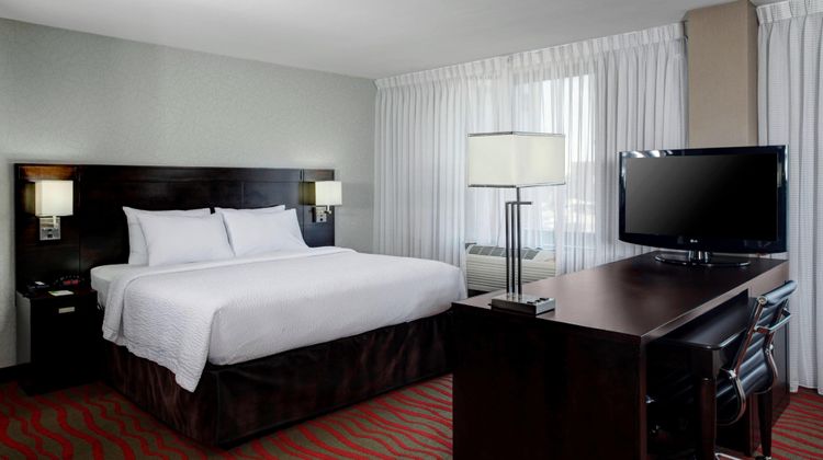Courtyard by Marriott St Cloud Room