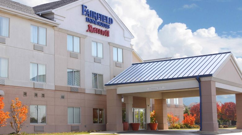 <b>Fairfield Inn & Suites Chicago Exterior</b>. Images powered by <a href="https://www.leonardoworldwide.com/" title="Leonardo Worldwide" target="_blank">Leonardo</a>.
