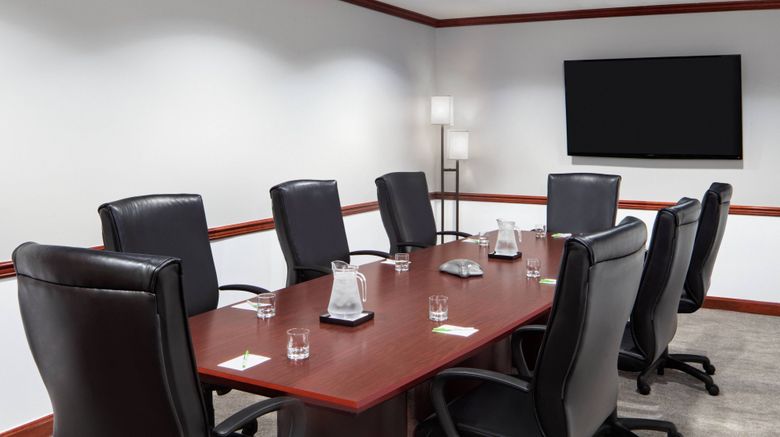 <b>Courtyard by Marriott Stamford Downtown Meeting</b>. Images powered by <a href="https://www.leonardoworldwide.com/" title="Leonardo Worldwide" target="_blank">Leonardo</a>.