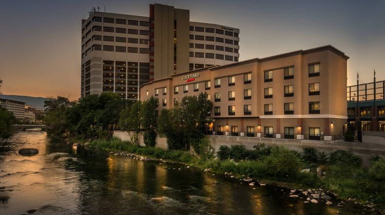 Courtyard Marriott Downtown/Riverfront Exterior