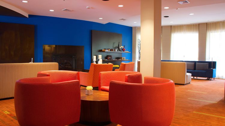 Courtyard by Marriott Blacksburg Lobby