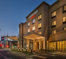 Courtyard Marriott Downtown/Riverfront Exterior