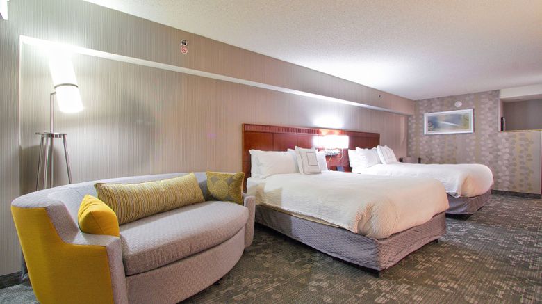 <b>Courtyard by Marriott Blacksburg Room</b>. Images powered by <a href="https://www.leonardoworldwide.com/" title="Leonardo Worldwide" target="_blank">Leonardo</a>.